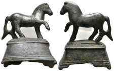 ANCIENT ROMAN BRONZE HORSE FIGURINE (1ST-5TH CENTURY AD)
Condition : See picture. No return.
Weight : 3.67 g
Diameter: 79.4 mm