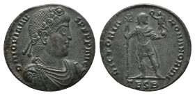 JOVIAN (363-364). Ae. Thessalonica.
Obv: D N IOVIANVS P F P P AVG.
Diademed, draped and cuirassed bust of Jovian right.
Rev: VICTORIA ROMANORVM / •TES...