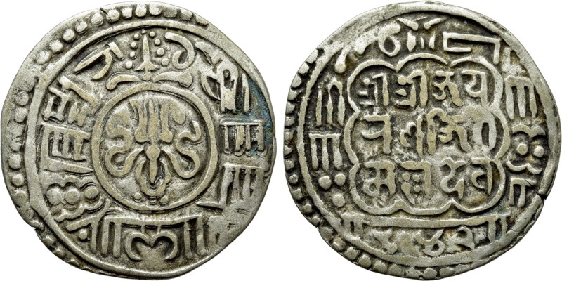 NEPAL. Jaya Prakash Malla (1735-1746, 1750-1768). Mohar (842/1722). 

Obv: Leg...