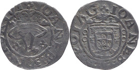 Portugal
D. João III (1521-1557)
Vintém Porto x-x/:-:
AG: 60.01 1,68g
Very Fine