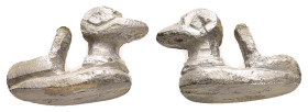 ANCIENT ROMAN BRONZE DUCK FIGURINE.(1st - 2nd Century).Ae.

Condition : Good very fine.

Weight : 21.2 gr
Diameter : 30 mm