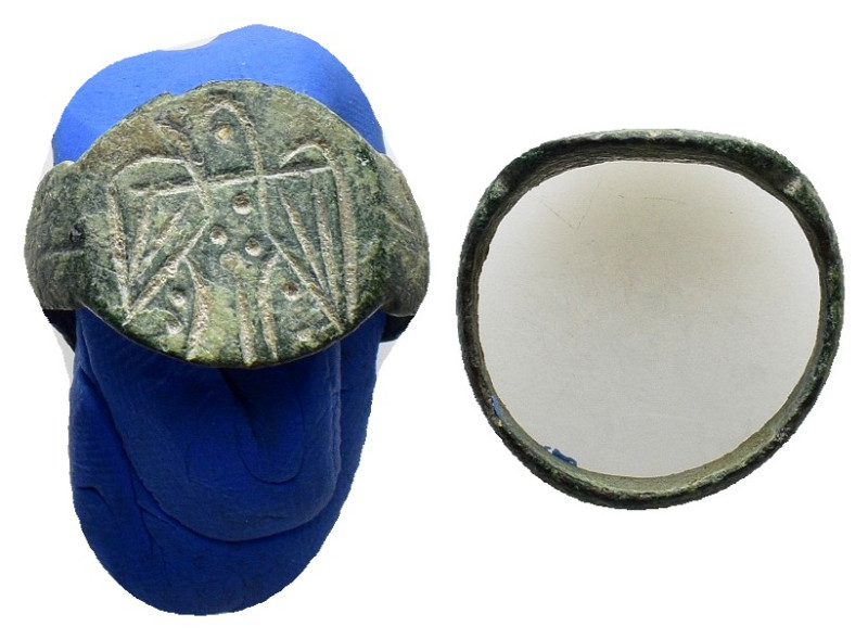 ANCIENT BYZANTINE BRONZE RING.( 7th–10th centuries).Ae.

Condition : Good very f...