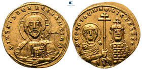 Nicephorus II Phocas AD 963-969. Constantinople. Solidus AV
