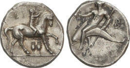 Ancient Greece
Nomos. 332-302 a.C. TARENTUM. CALABRIA. Anv.: Joven a caballo a derecha, sosteniendo riendas y coronando caballo; debajo dos ánforas. ...