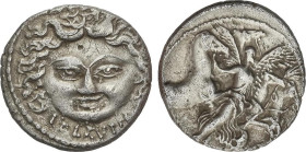 Roman Coins
Denario. 47 a.C. PLAUTIA. L. Plautius Plancus. Anv.: Máscara de la Medusa con serpientes a ambos lados de la cara, debajo L. PLAVTIVS. Re...