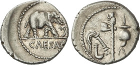 Roman Coins
Denario. 54-51 a.C. JULIO CÉSAR. Anv.: CAESAR. Elefante a derecha, delante una serpiente. Rev.: Símpulo, aspersorio, hacha y apex. 3,96 g...