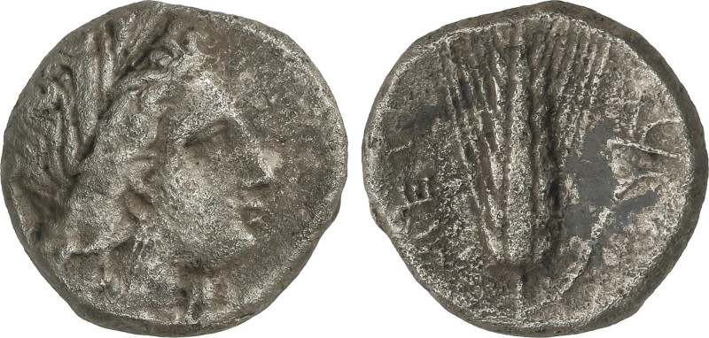 Ancient Greece
Estátera. 330-290 a.C. METAPONTO. LUCANIA. Anv.: Cabeza de Demét...