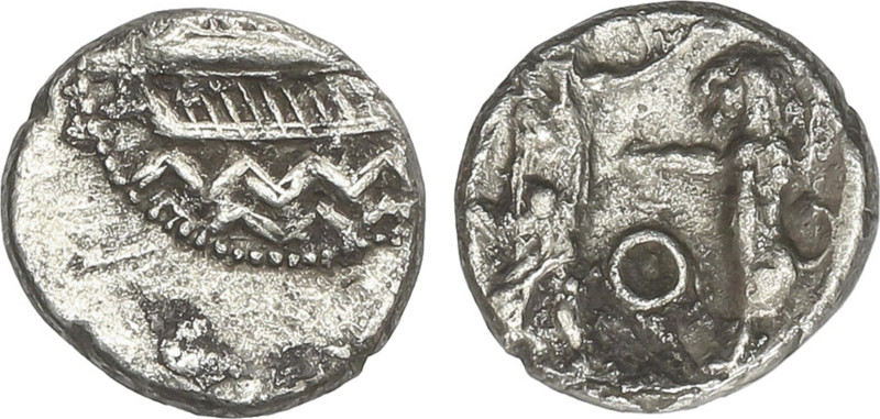 Ancient Greece
Óbolo. 375-333 a.C. SAMARIA. JUDEA. Anv.: Galera sidonia a izqui...