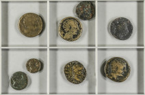 Celtiberian Coins
Lote 8 monedas Cuadrante (2), Semis (2) y As (4). CESE y TARRACO. AE. Incluye un As de tiberio - Tarraco: Cabezas enfrentadas de Ge...