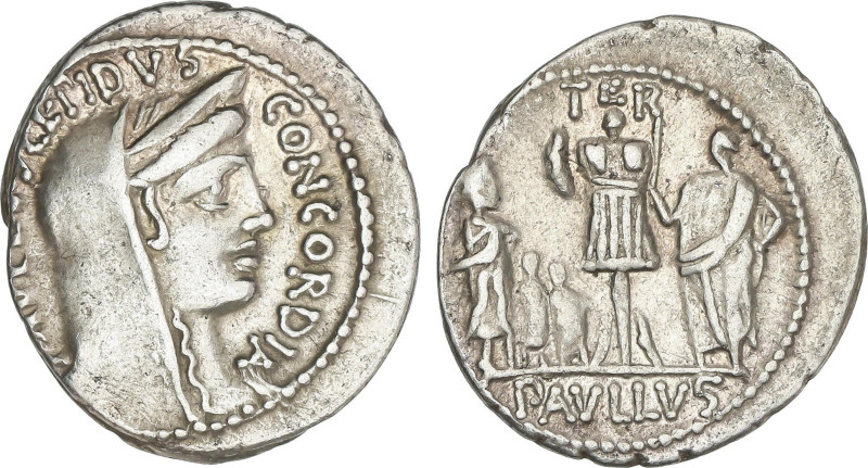 Roman Coins
Denario. 62 a.C. AEMILIA. Paullus Aemilius Lepidus. Anv.: Cabeza ve...
