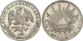 World Coins
8 Reales. 1893. CULIACÁN. A.M. 26,96 grs. AR. Resellos chinos en anverso. KM-377.3. EBC-.