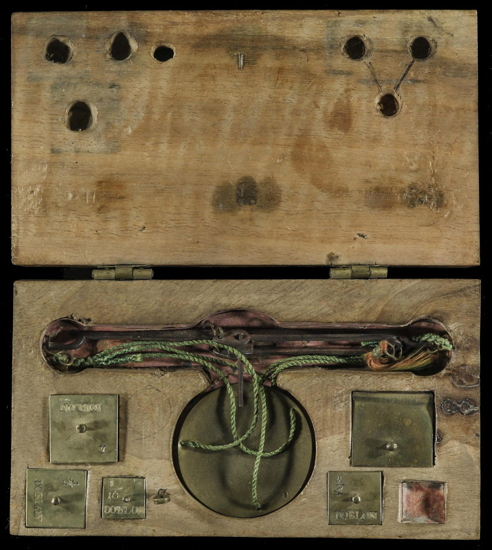 Scales and Weights
Balanza de platillos. Fe y latón. Ø 125 x 40 x 23 mm. Balanz...