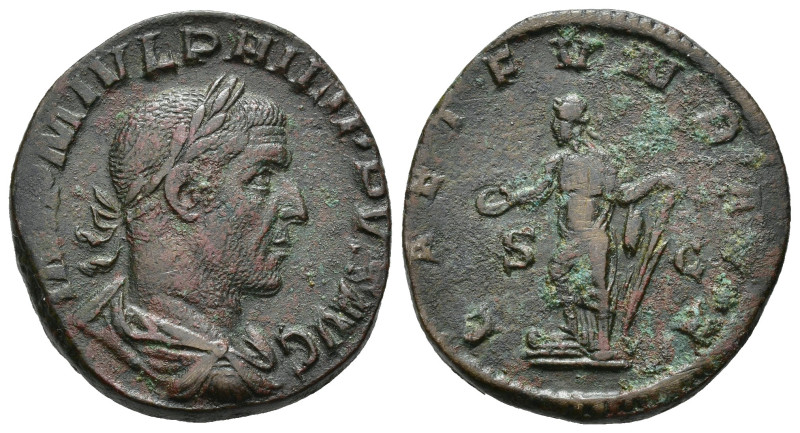 IMPERIO ROMANO. FILIPO I. Sestercio. Roma (244-249). R/ Laetitia a izq. con páte...