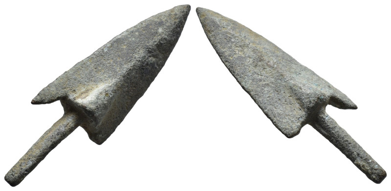 Weight 10.13 gr - Diameter 49 mm Ancient Bronze Arrowhead. SOLD AS SEEN.