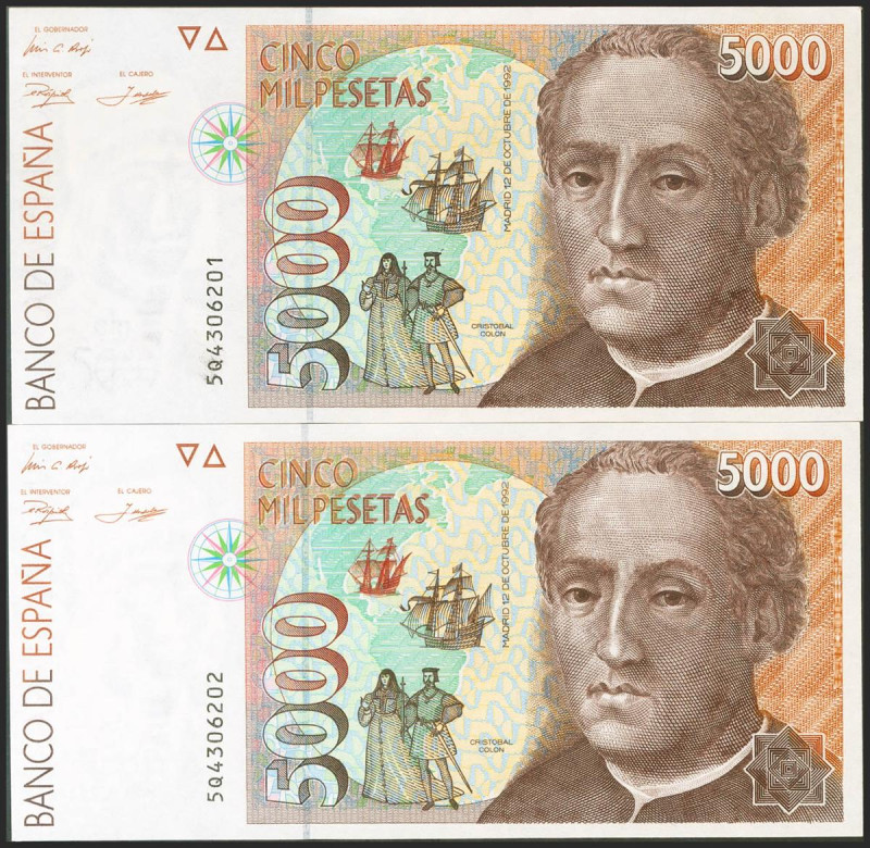 5000 Pesetas. 12 de Octubre de 1992. Pareja correlativa. Serie 5Q. (Edifil 2021:...