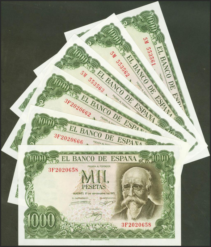 Conjunto de dos tríos de 1000 Pesetas emitidos el 17 de Septiembre de 1971, con ...