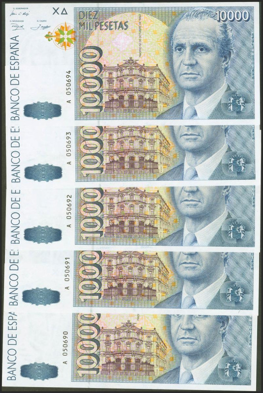 Conjunto de 5 billetes correlativos de 10000 Pesetas emitidos el 12 de Octubre d...