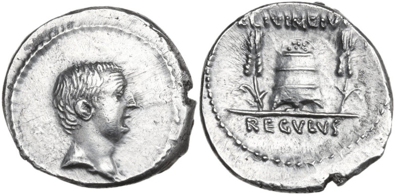 L. Livineius Regulus. AR Denarius, 42 BC. Obv. Head of Livineius Regulus right (...