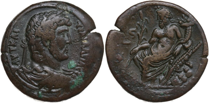 Hadrian (117-138). AE Drachm. Alexandria mint, 127-128 AD. Obv. ΑΥΤ ΚΑΙ ΤΡΑΙ ΑΔΡ...