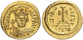 BYZANTINE EMPIRE. Heraclius, 610-641. Solidus 610-613, Constantinople. d N hЄRACLI P P AI Draped and cuirassed bust of Heraclius facing, with short be...