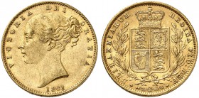 GROSSBRITANNIEN. Königreich. Victoria, 1837-1901. Sovereign 1861, London. Young head. Open 6 in date. 7.96 g. Seaby 3852 D. Fr. 387 e. Kleine Kratzer ...