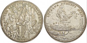 SCHWEIZ. Luzern. Medaillen. Verdienstmedaille in Silber 1699. Im doppelten Talergewicht. Stadtansicht, darüber Madonna mit Christuskind in den Wolken....