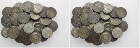 SCHWEIZ. Lots von Münzen und Medaillen diverser Kantone. Diverse Münzen verschiedener Jahre. Mehrheitlich kantonale Kleinmünzen. Lot von 38 Exemplaren...