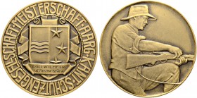 SCHWEIZ. Schützentaler und Schützenmedaillen. Aargau. Bronzemedaille o. J. (ab 1920). Aargauische Kantonalschützengesellschaft. Meisterschaft. 57.17 g...