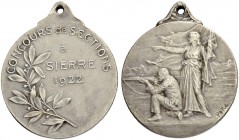 SCHWEIZ. Schützentaler und Schützenmedaillen. Wallis / Valais. Versilberte Bronzemedaille 1922. Sierre. Concours de section. 13.28 g. Richter (Schütze...