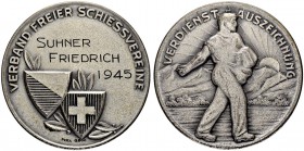 SCHWEIZ. Schützentaler und Schützenmedaillen. Zürich. Silbermedaille 1945. Zürich. Verband freier Schiessvereine. Verdienst-Auszeichnung. 32.44 g. Ric...