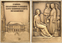 STÄDTE IN LOTHRINGEN. Metz 
Bronzeplakette 1933 (o. Widmung, von Legendre, 56,1 x 80,1 mm), auf die Einweihung des Gebäudes der Sparkasse. Gebäude zw...