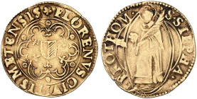METZ. - Stadt. 
Goldgulden o. J. (um 1600). Kleines Wappen / Rev. Ähnlich wie der Vorige.
Friedb. 164, Flon 725/1-2, DS 5 Gold kl. Stempelfehler, f....