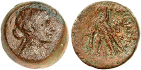 GRIECHISCHE MÜNZEN. PTOLEMÄERREICH. Kleopatra VII. Thea, 51 - 30 v. Chr. 
Bronze-Obol. Rev. Adler zwischen Füllhorn und Wertzeichen M = 40 Drachmen....