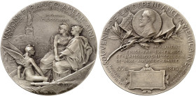EUROPA. FRANKREICH. Medaillen. 
Versilberte Bronzemedaille 1876 (von O. Roty, 68,5 mm), auf die Errichtung der Freiheitsstatue in New York. Personifi...