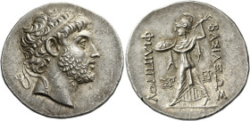Philip V, 221 – 179.
Tetradrachm, Pella or Amphipolis circa 220-211, AR 16.91g. Diademed head of Philip V r. Rev. ΒΑΣΙΛΕΩΣ – ΦΙΛΙΠΠΟΥ Athena Alchidem...