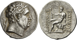 Euthydemus I, 230-190. 
Tetradrachm, Balkh circa 205-190, AR 16.53 g. Diademed head r. Rev. ΒΑΣΙΛΕΩΣ – ΕΥΘYΔΗΜΟΥ Heracles seated l. on rock, holding ...