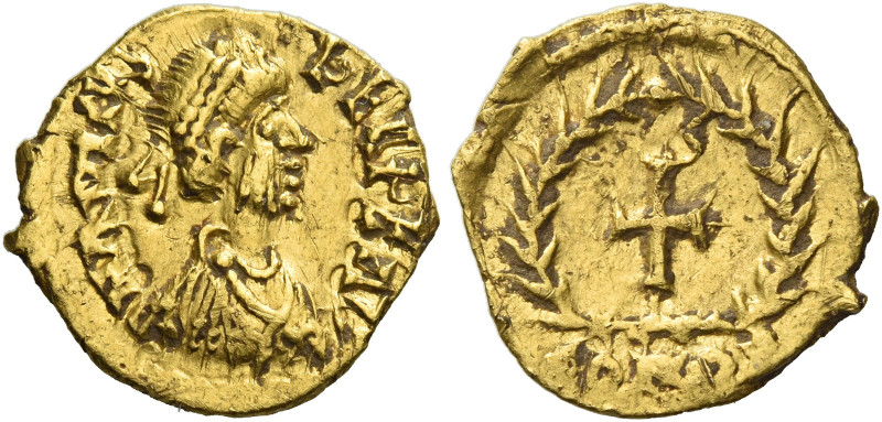 Avitus, 455 – 456. 
Tremissis, Mediolanum circa 455-456, AV 1.50 g. D N AVITVS ...