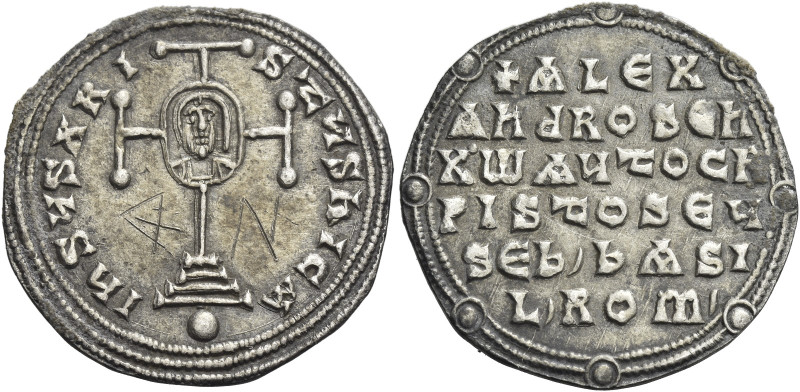 Alexander, 912 – 913. 
Miliaresion, Constantinople circa 912-913, AR 2.69 g. +I...