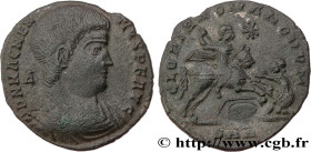 MAGNENTIUS
Type : Maiorina 
Date : mai - août 
Date : 350 
Mint name / Town : Arles 
Metal : copper 
Diameter : 23  mm
Orientation dies : 12  h.
Weigh...