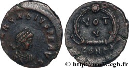 ARCADIUS
Type : Nummus, (PBQ, Æ 4) 
Date : 383-384 
Mint name / Town : Constantinople 
Metal : copper 
Diameter : 13,5  mm
Orientation dies : 6  h.
We...