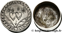 LOVE AND MARRIAGE
Type : Boite à treizain avec motifs gravés 
Date : n.d 
Metal : silver 
Diameter : 24  mm
Weight : 7,70  g.
Edge : lisse 
Rarity : R...