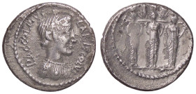ROMANE REPUBBLICANE - ACCOLEIA - P. Accoleius Lariscolus (43 a.C.) - Denario B. 1; Cr. 486/1 (AG g. 3,76) Punti di corrosione
BB
