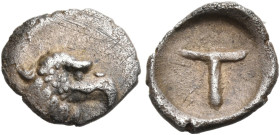 ELIS. Olympia. 95th Olympiad, 400 BC. Tetartemorion = 1/4 obol (Silver, 8 mm, 0.22 g, 3 h). [FΑ] ( retrograde ) Eagle's head and neck to right. Rev. Τ...
