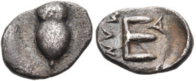 ARKADIA. Mantineia. Circa 420-385 BC. Hemiobol (Silver, 9 mm, 0.37 g, 12 h). Acorn. Rev. ΜΑΝ (, on the left, retrograde ) large letter E; to right, sm...