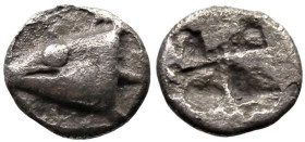 Greek
MYSIA. Kyzikos (Circa 520-480 BC)
AR Tetartemorion (6.4mm 0.18g)
Obv: Head of tunny fish left
Rev: Quadripartite incuse square
Von Fritze, ...