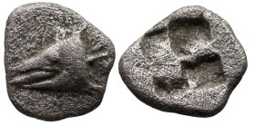 Greek
MYSIA. Kyzikos. (Circa 520-480 BC).
AR Obol (8.6mm 0.57g)
Obv: Head of tunny right, swallowing another fish
Rev: Quadripartite incuse square...