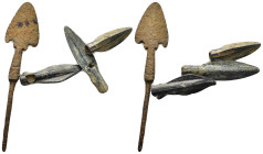 ANCIENT ROMAN BRONZE ARROW HEADS.(Circa 2th Century).Ae.

Condition : Good very fine.

Weight : gr
Diameter : mm