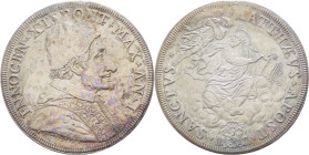 Stato Pontificio - Roma - Innocenzo XI (1676-1689) -  piastra Anno I - Berman 2092 - Ag  - esfoliazioni del metallo al D/ - proveniente da montatura