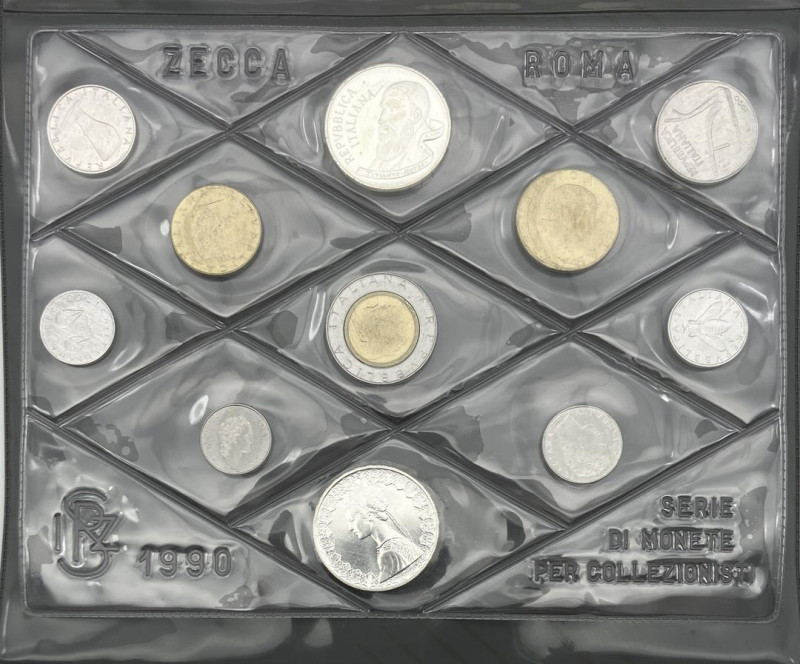 Serie annuale 1990 - metalli vari (presente 2 monete da 500 lire in argento) 
...