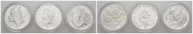 Lotto di 3 monete celebrative - Anni e soggetti vari - Ag. - tutte in cofanetto e capsula originale.